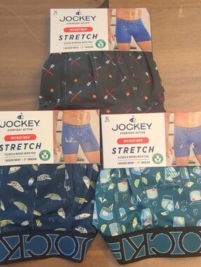 THREE Jockey Men’s SZ XL Microfiber Stretch Boxer Briefs - Festive Print